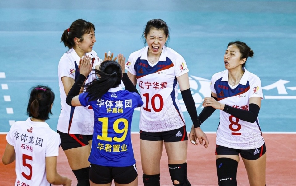 强强对话再度上演，球队为荣耀全力以赴