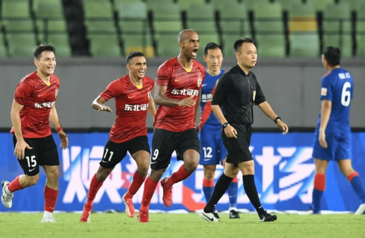 IM体育世界杯2026-直布罗陀队突飞猛进，领跑积分榜