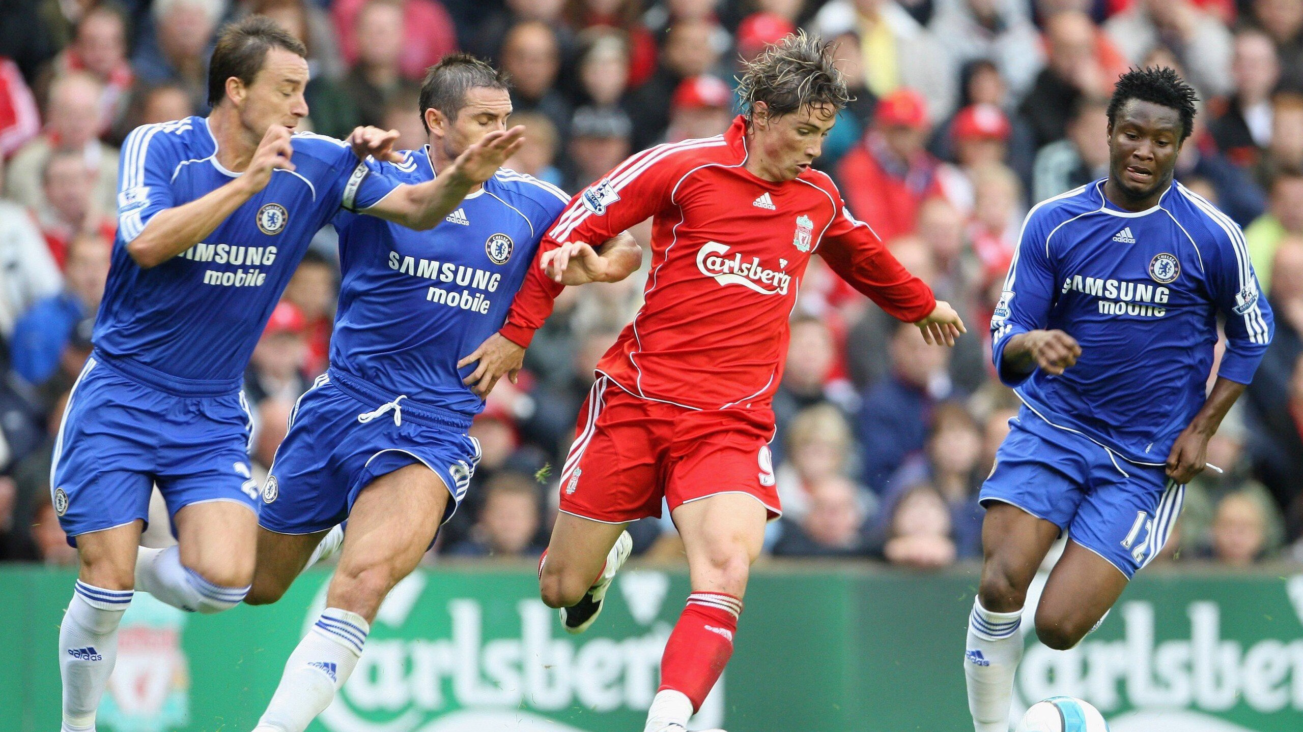 IM体育App下载-拉沃尔杯险胜联合杯，兹维列夫统治全场，一场定义时代的对决